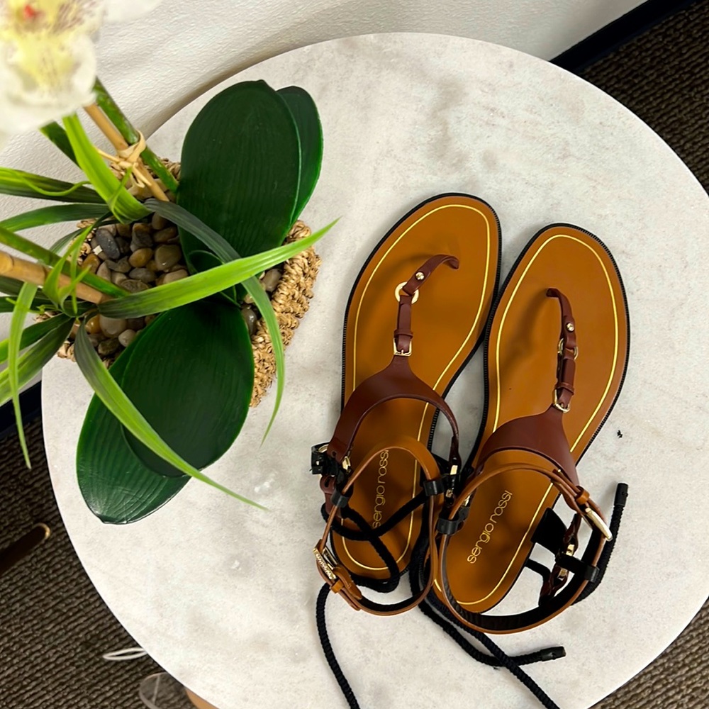 Sergio Rossi Mykonos flat Sandals - Size 39